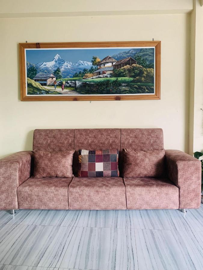 פוקהרה Hotel October Inn מראה חיצוני תמונה